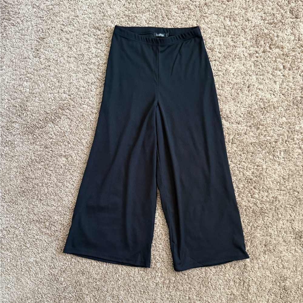 Boohoo wide leg pants